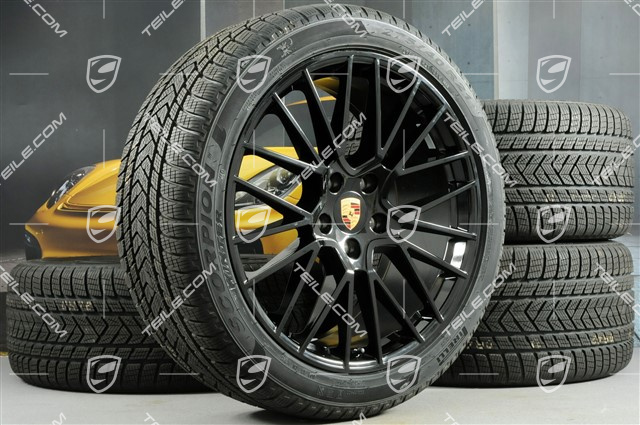 21" Cayenne RS Spyder Winterräder Satz, Felgen 9,5J x 21 ET46 + 11,0J x 21 ET58 + Pirelli Winterreifen 275/40 R21 + 305/35 R21, mit RDK-Sensoren, schwarz hochglanz