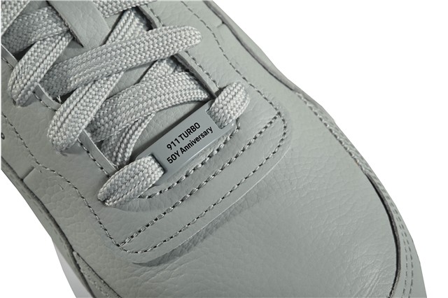 Puma 50Y 911 Turbo No1 „Light Gray“ 10,5   45