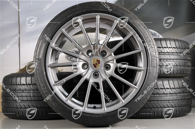 20-inch Panamera Sport summer wheel set, 2 x 9,5J x 20 ET 65 + 2 x 11,5 J x 20 ET 63 + NEW Michelin tyres 255/40 ZR20 + 295/35 ZR20 with TPM