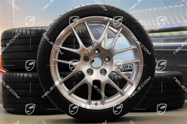 20-inch RS Spyder summer wheel set, front 9,5J x 20 ET65 + rear 11J x 20 ET68 + Michelin summer tyres 255/40 ZR20 + 295/35 ZR20, with TPMS sensors