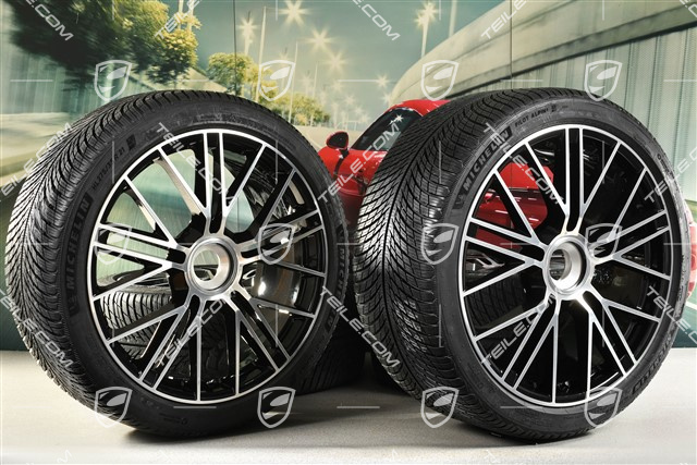 21" Panamera Turbo S Koła zimowe, komplet, centralne mocowanie, felgi 9,5J x 21 ET71 + 10,5J x 21 ET71 + opony zimowe Michelin Pilot Alpin 5 275/35 R21 + 315/30 R21, czarny wysoki połysk