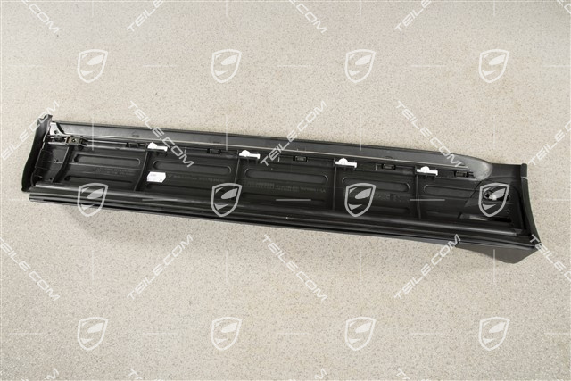 Strip, door rear, R