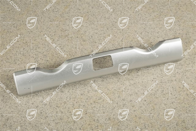 Dashboard trim moulding, middle / centre