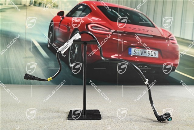 Przewód odpowietrzający chłodnicę wody, R