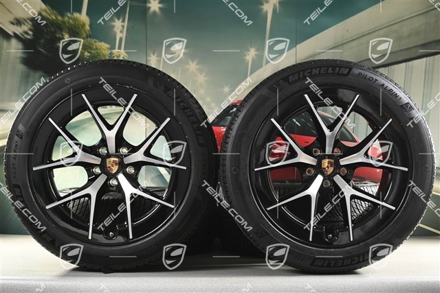 21" koła zimowe Cayenne RS Spyder Design, komplet, felgi 9,5J x 21 ET16 + 11J x 21 ET37 + opony zimowe Michelin Pilot Alpin 5 275/45 R21 + 315/40 R21, czarny wysoki połysk