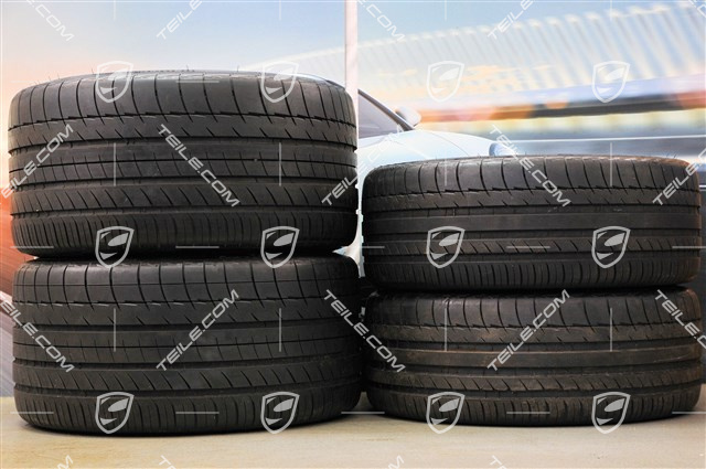 19" Sommerräder Satz, Carrera S II, Felgen 8J x 19 ET57 + 11J x 19 ET51 + NEUE Michelin Reifen 235/35 ZR19 + 305/30 ZR19, in Platinium