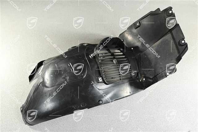Spyder, Front wheel housing liner, front part with grille, R
