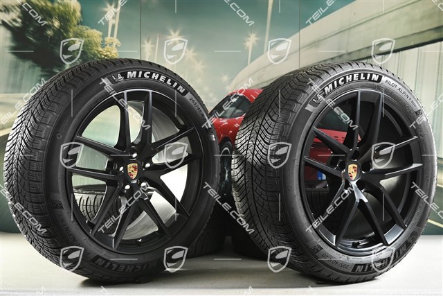20" "Macan S" Winterräder Satz, Felgen 9J x 20 ET26 + 10J x 20 ET19, Michelin Winterreifen 265/45 R20 + 295/40 R20, mit RDK-Sensoren, schwarz seidenmatt
