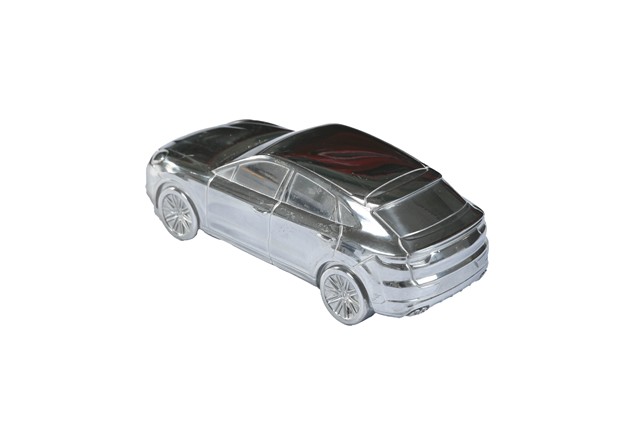 Porsche Cayenne Turbo Coupé - Modellauto / Briefbeschwerer