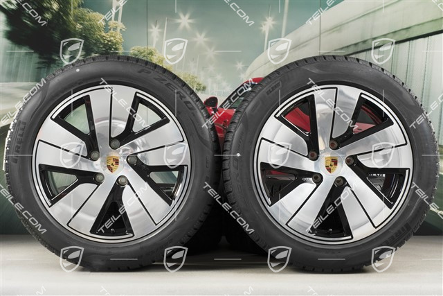 19" Taycan S Winterräder Satz, Felgen 8J x 19 ET50 + 10J x 19 ET47 + NEUE Pirelli Winterreifen 225/55 R19 + 275/45 R19
