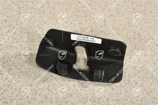 Blenda / osłona zamka środkowego, tylnego siedzenia, czarna