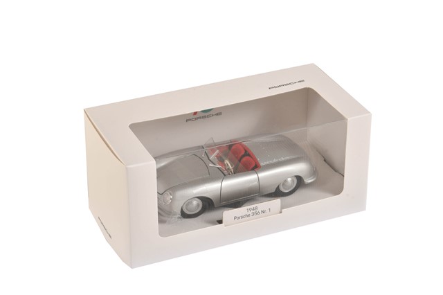 Porsche 356 Nummer 1 ohne Kennzeichen, Welly, Maßstab 1:24
