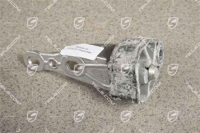 Main exhaust muffler bracket / support