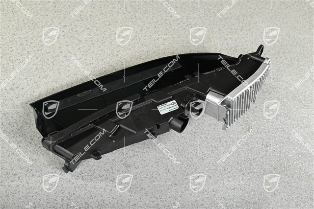 Additional headlamp / direction indicator light, L