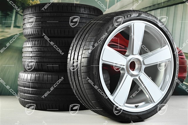 20-inch + 21-inch Sport Classic "911 Turbo 50 Years" summer wheel set, rims 9,5J x 20 ET44 + 12J x 21 ET70 + Pirelli summer tyres 255/35 R20 + 315/30 R21, white high gloss