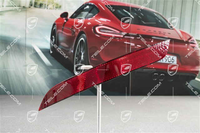 GT2 RS, Odblask zderzaka tylnego, L