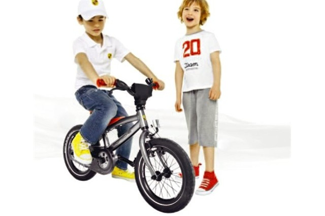 Boy's polo shirt, crest, size 116/122