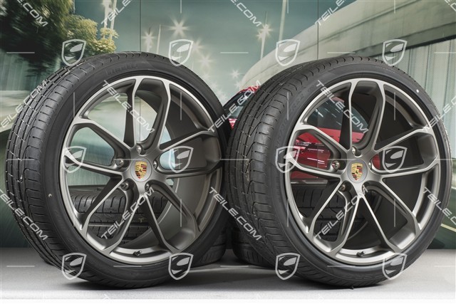 22" Cayenne Coupé GT Sommerräder Satz, Felgen 10J x 22 ET48 + 11,5J x 22 ET52 + NEUE Pirelli P Zero Sommerreifen 285/35 R22 + 315/30 R22, mit RDK-Sensoren