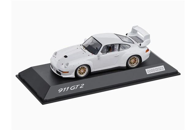 Porsche 911 993 GT2, żywica, biały, wersja limitowana / 2.023 szt., skala 1:43