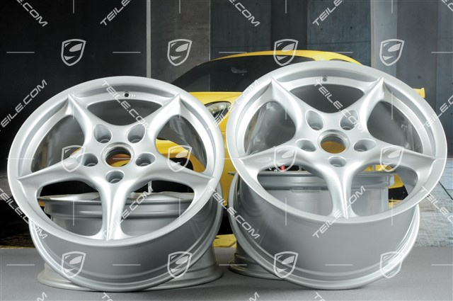 18-inch Carrera wheel set, 7,5J x 18 ET50 + 10J x 18 ET65