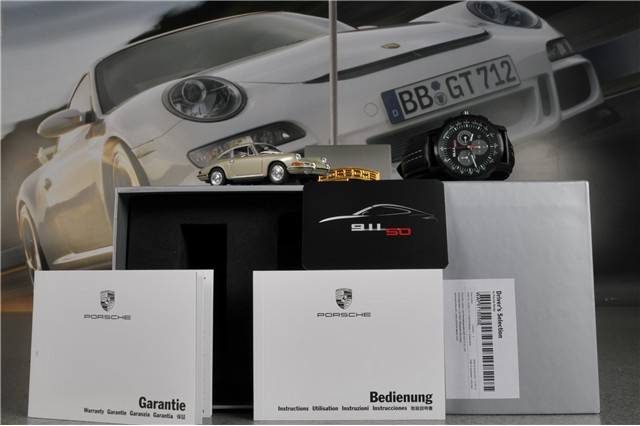 Watch/ Chronograph 50 years  911 + model car Minichamps 1:43