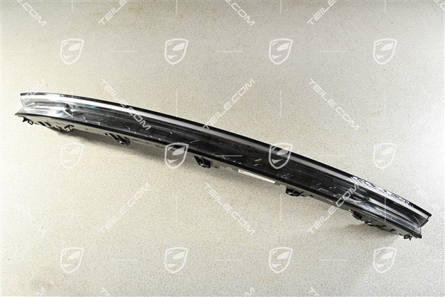 Lampa tylna / Blenda, przyciemniana / czarna, część środkowa