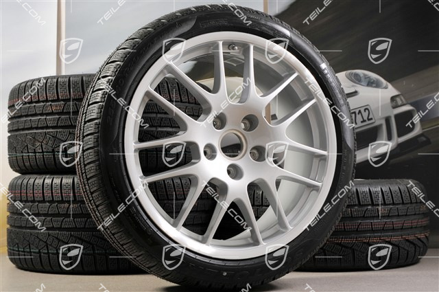 20" RS Spyder Winterräder Satz, Felgen 9,5J x 20 ET65 + 10,5J x 20 ET65 + Pirelli Winterreifen 255/40 R20 + 285/35 R20, ohne RDK Sensoren
