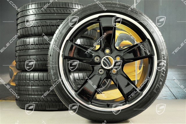 20" Sport Classic komplet kół letnich, czarny połysk, felgi 9,5J x 20 ET65 + 11,5 x 20 ET63 + opony letnie 255/40 ZR20 + 295/35 ZR20, z czujn.ciśnieni