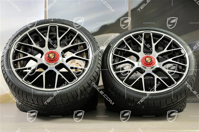 GT3 20" Winterräder Satz "Turbo S" Zentralverschluss, 9J x 20 ET51 + 11J x 20 ET59 + Pirelli Winterreifen 245/35 R20+295/30 R20, RDK-Sensoren