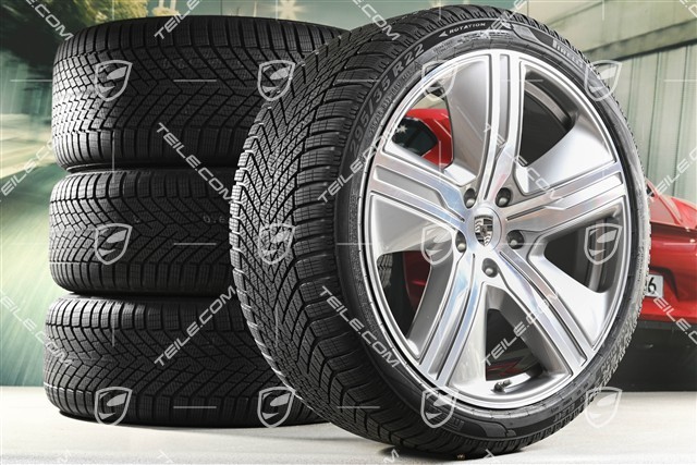 22" koła zimowe Macan Exclusive Design, felgi 9J x 22 ET29 + 11J x 22 ET47 + opony zimowe Pirelli 255/40 R22 + 295/35 R22, srebrna platyna