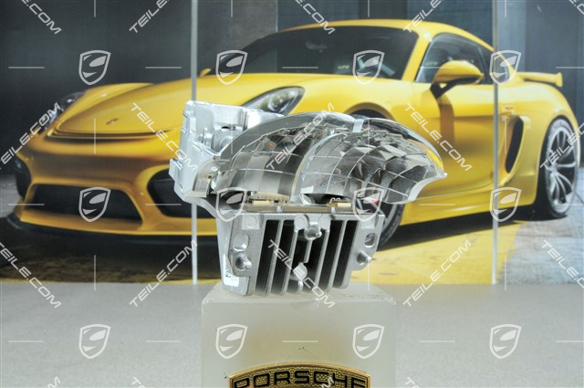 LED module, headlamp, L=R