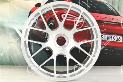 19-inch RS Spyder wheel, central locking, 11J x 19 ET51, silver