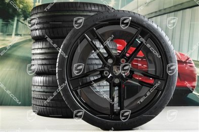 21" koła letnie Exclusive Design, komplet, felgi 9,5J x 21 ET60 + 11,5J x 21 ET66 + NOWE opony letnie Goodyear Eagle F1 Asymmetric 3 265/35 R21 + 305/30 R21, CARBON - z owiewkami karbonowymi