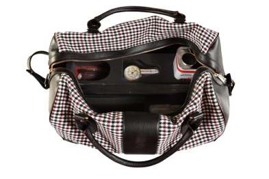 "60Y 911" Touring Bag 911 "60 Jahre 911", Pepita Muster in Schwarz/Rot, Jubiläumsplakette 50/30/28 cm