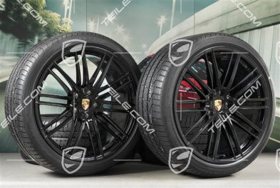22" Sommerräder Satz 911 Turbo IV Design, Felgen 10J x 22 ET48 + 11,5J x 22 ET61 + Pirelli Sommerreifen 285/35 ZR22 + 315/30 ZR22, schwarz hochglanz, mit RDK-Sensoren