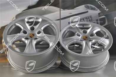 17-inch Carrera 4 wheel set, 7J x 17 ET50 + 9J x 17 ET55,