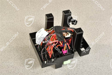 Relay carrier plate