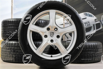 18-inch Panamera winter wheel set, 8J x 18 ET 59 + 9J x 18 ET 53 + NEW Nokian winter tyres 245/50 R18 + 275/45 R18, DOT/prod.year 2013