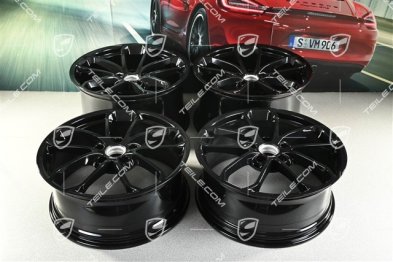 20" Komplet felg SPYDER, 8,5J x 20 ET57 + 10,5J x 20 ET47, czarny wysoki połysk