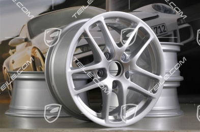 17-inch Cayman wheel set, front 6,5J x 17 ET55 + rear 8J x 17 ET40