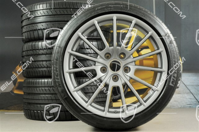 20" Panamera Sport Sommerräder Satz, 2 x 9,5J x 20 ET 65 + 2 x 11,5 J x 20 ET 63 + NEUE Michelin Reifen 255/40 ZR20 + 295/35 ZR20 mit RDK