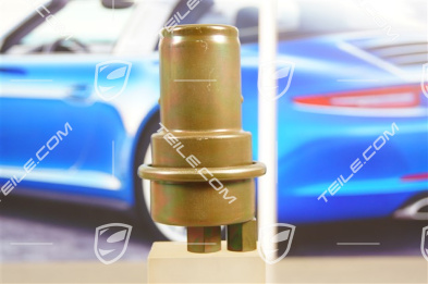 Fuel accumulator