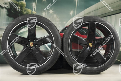 21" "Sport Classic" czane (wysoki połysk) koła letnie komplet, felgi 9J x 21 ET26 + 10J x 21 ET19, opony Continental 265/40 R 21 + 295/35 R 21, z czujnikami ciśn.