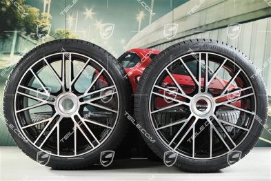 21-inch Panamera Turbo S Winter wheel set, central lock, wheel rims 9,5J x 21 ET71 + 10,5J x 21 ET71 + Continental Winter Contact TS860 S winter tyres 275/35 R21 + 315/30 R21, black high gloss
