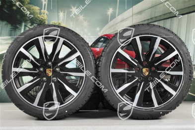 20" Taycan Tequipment Design Winterräder Satz, Felgen 9J x 20 ET54 + 11J x 20 ET60 + NEUE Pirelli Winterreifen 245/45 R20 + 285/40 R20, in Schwarz Hochglanz