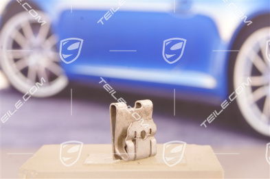 Spire clips / Chimney nuts / Speed clips / Nut / Lug