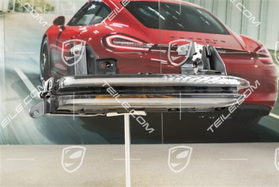 Additional headlamp, GTS, R