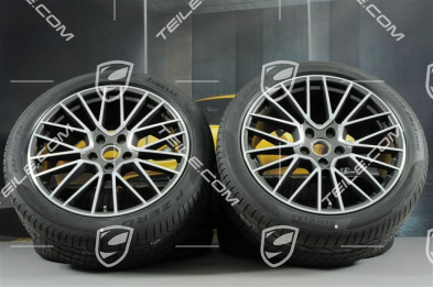21" Cayenne RS Spyder Sommerräder Satz, Felgen 9,5J x 21 ET46 + 11,0J x 21 ET49 + NEUE Pirelli P Zero Sommerreifen 285/40 R21 + 315/35 R21, mit RDK-Sensoren
