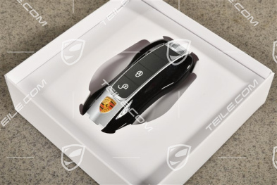 Vehicle key side faces / Key cap, Painted / lacquered Jet Black metallic