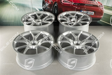 20+21 -inch GT3 wheel rim set, 9,5J x 20 ET46 + 12J x 21 ET45, brilliant silver